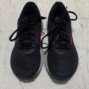 Brooks Anthem 2 Running Shoes-Purple size 7
